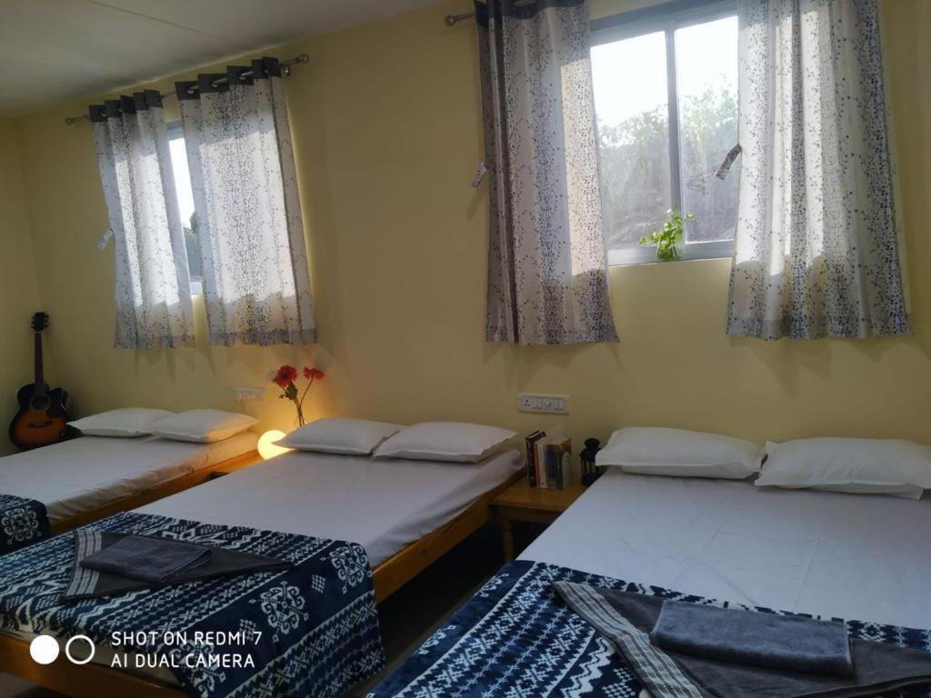 Villa Mars Jungle Adventure Stud Farm With Private Jacuzzi Narsinge Camera foto