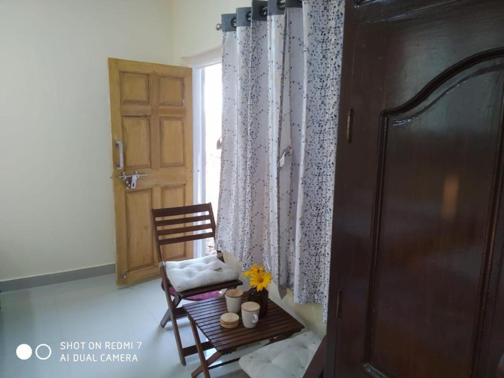 Villa Mars Jungle Adventure Stud Farm With Private Jacuzzi Narsinge Camera foto